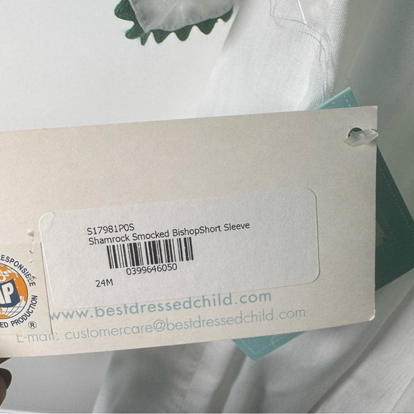 NWT Vive La Fete White Shamrock Smocked Dress Size 24M - Picture 6 of 6